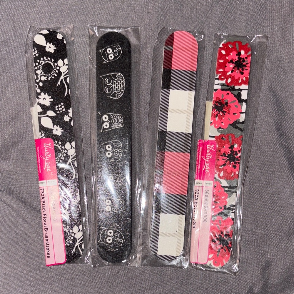 Set of 4 Patterned Nail Files